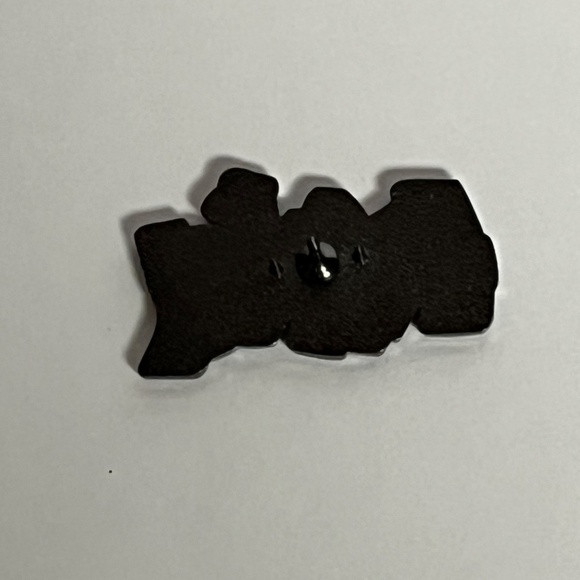 King Lebron James Hat Pin Pins Hats New Era Caps Bags Lakers - Picture 5 of 7